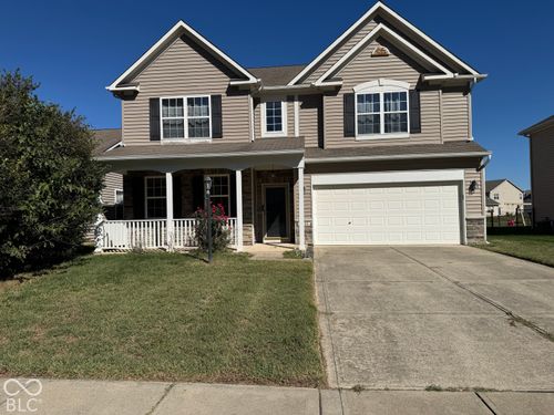 2955 Parkview Dr, Columbus, IN, 47201-1432 | Card Image