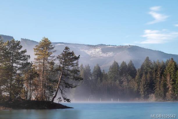 Residential in Lake Cowichan 5