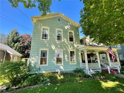 2127 Main Street, House other with 5 bedrooms, 2 bathrooms and null parking in Cazenovia NY | Image 2