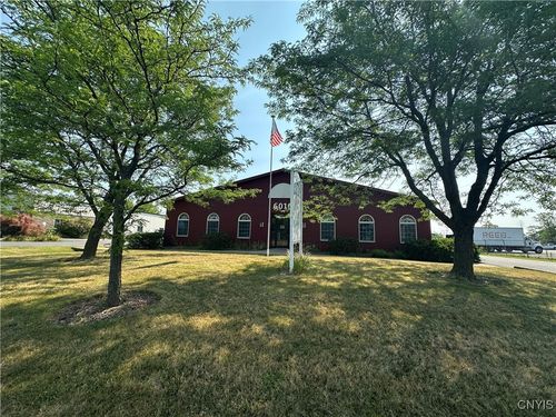 6010 Drott Dr, East Syracuse, NY, 13057-2943 | Card Image