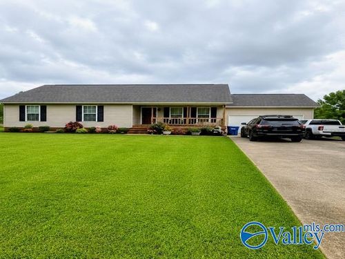 5671 Wenonah Street, Hokes Bluff, AL, 35903 | Card Image