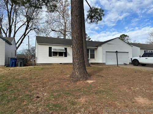 5450 S Boston Ave, Tulsa, OK, 74105-6719 | Card Image