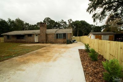 2525 Truman Ave, House other with 5 bedrooms, 2 bathrooms and null parking in Pensacola FL | Image 2