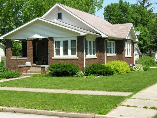 513 3rd Ave, Charles City, IA, 50616-2934 | Card Image