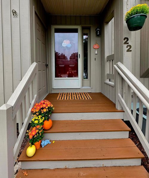 22 Suffolk Court, Bedford, NH, 03110 | Card Image