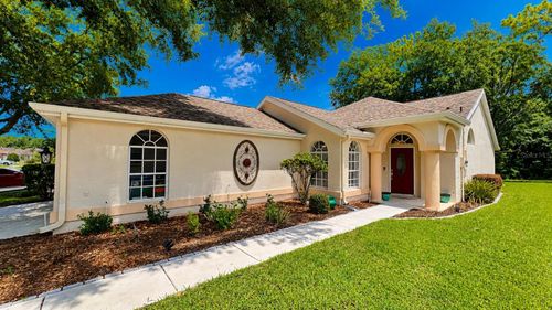 5556 Legend Hills Ln, SPRING HILL, FL, 34609-9503 | Card Image