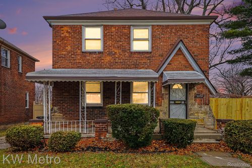 5959 Newport St, Detroit, MI, 48213-3642 | Card Image