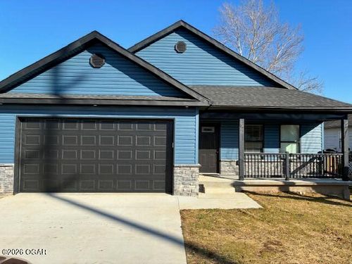 1506 Sophia St, Carthage, MO, 64836-2983 | Card Image