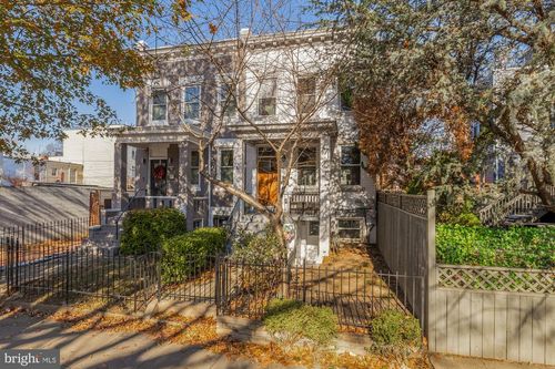 912 I St Ne, WASHINGTON, DC, 20002-3746 | Card Image