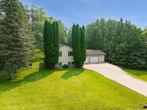 1708 Cranberry Ln Ne, Alexandria, MN, 56308-8530 | Card Image