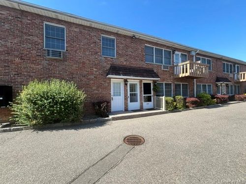 a-54 Sintsink Dr E, Port Washington, NY, 11050-2052 | Card Image