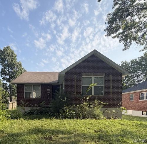 6829 Corbitt Ave, University City, MO, 63130-2402 | Card Image