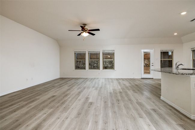 3400 Brazos Dr, House other with 3 bedrooms, 2 bathrooms and null parking in Little Elm TX | Image 6