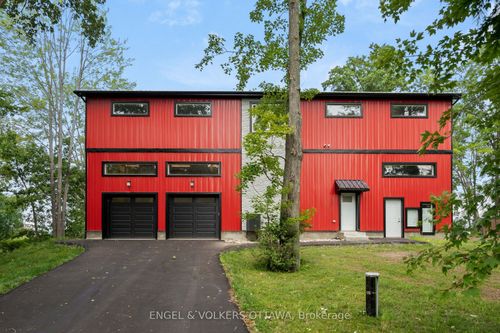 866 Bayview Dr, Woodlawn, ON, K0A3M0 | Card Image