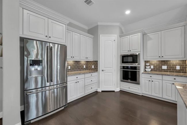 31268 New Forest Park Ln, House other with 4 bedrooms, 2 bathrooms and 3 parking in Spring TX | Image 20