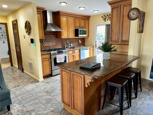 1316 Mcclure Ave, Elmont, NY, 11003-3311 | Card Image