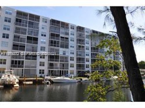 apt-611-3660 Ne 166th St, North Miami Beach, FL, 33160-3822 | Card Image