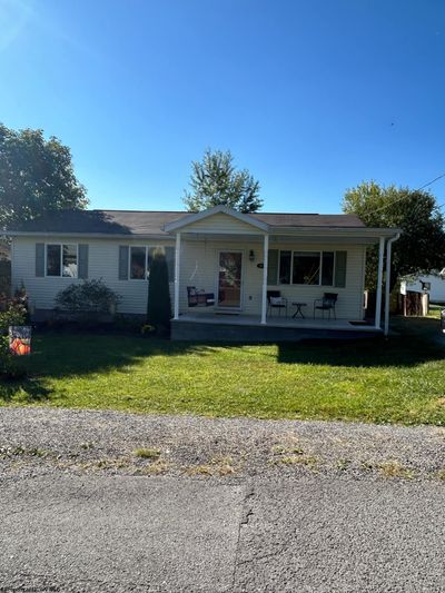 86 Halifax Street, House other with 3 bedrooms, 1 bathrooms and 3 parking in Buckhannon WV | Image 1