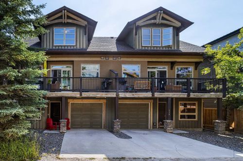 516 8 Ave, Canmore, AB, T1W2E3 | Card Image