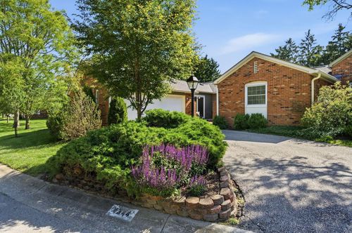 c1-4344 Airendel Ct, Columbus, OH, 43220-4053 | Card Image