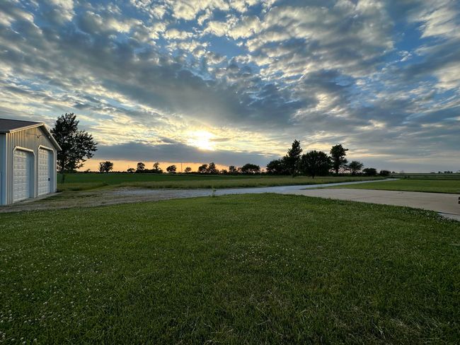 11942 State Highway 54, House other with 4 bedrooms, 4 bathrooms and null parking in Clinton IL | Image 39