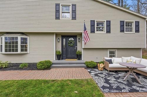 84 Allen Rd, Belchertown, MA, 01007-9547 | Card Image