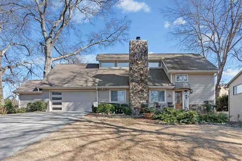 501 Audubon Dr, Marietta, GA, 30068-2614 | Card Image