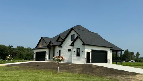 11-1871-11 105th St, Hazleton, IA, 50641-9677 | Card Image