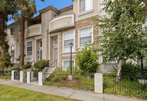 4106 W Kling St, Burbank, CA, 91505-3300 | Card Image