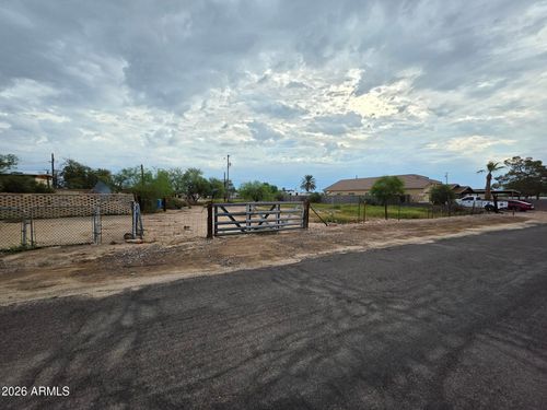 4-202 E 3rd Avenue E, Buckeye, AZ, 85326 | Card Image