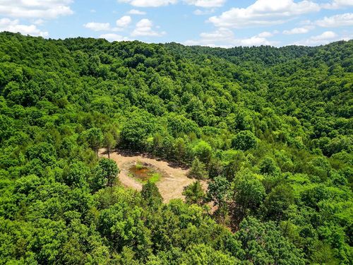 2926 Bryant Ridge Rd, Baxter, TN, 38544-3916 | Card Image