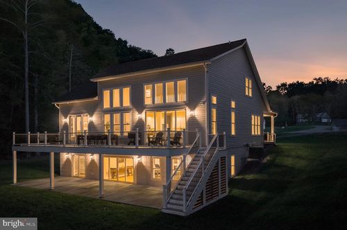 2 Old House Rd, BUMPASS, VA, 23024-4791 | Card Image