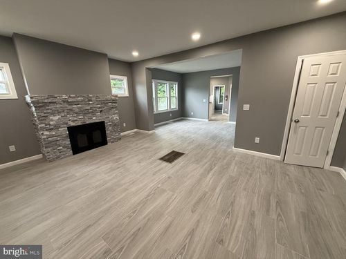 178 Crosswicks Rd, BORDENTOWN, NJ, 08505-2204 | Card Image