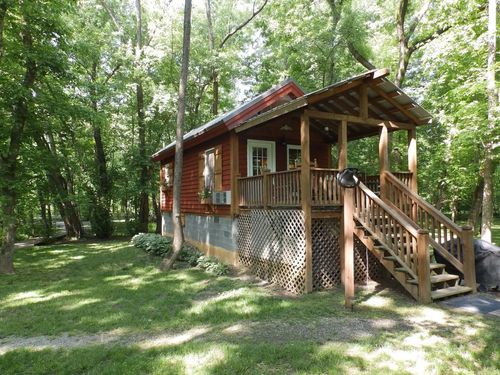 9852 Mullins Cove Rd, Whitwell, TN, 37397-7129 | Card Image