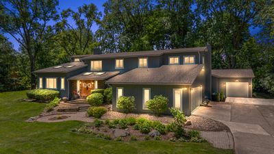 2932 Squirrel Road, House other with 5 bedrooms, 3 bathrooms and null parking in Bloomfield Hills MI | Image 2