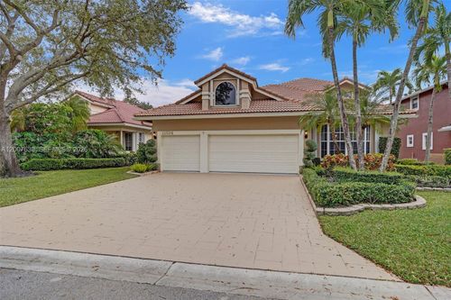 11834 Highland Pl, Coral Springs, FL, 33071-7827 | Card Image