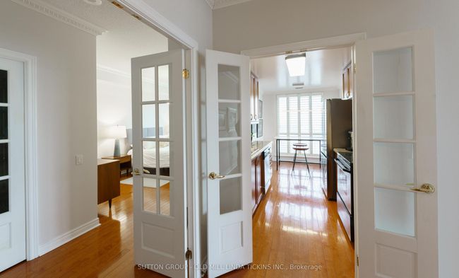 702 - 350 Mill Rd, Condo with 2 bedrooms, 2 bathrooms and null parking in Etobicoke ON | Image 11