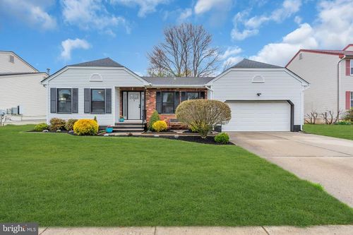 3 Lynn Court, North Brunswick, NJ, 08902 | Card Image