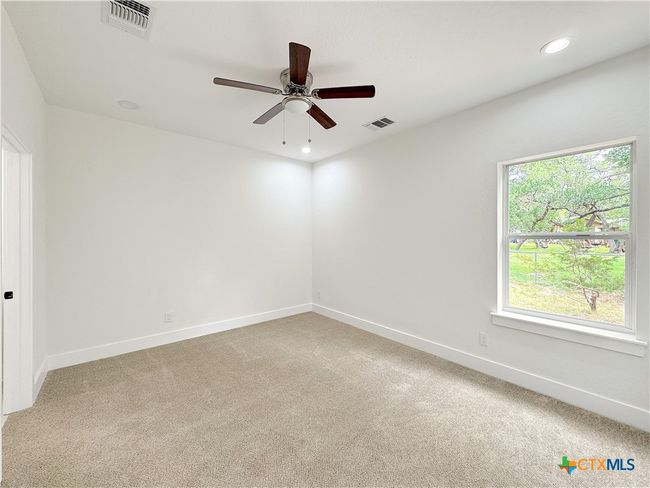 1637 Bob White Dr, House other with 3 bedrooms, 2 bathrooms and null parking in Spring Branch TX | Image 13