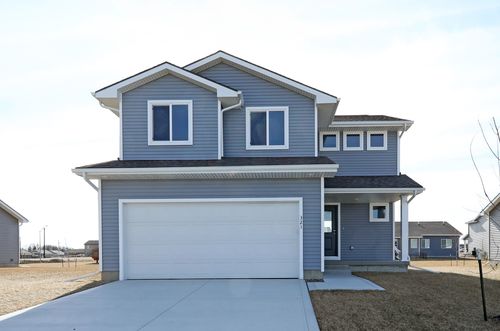 321 Ne Chalet St, Elkhart, IA, 50073-8201 | Card Image