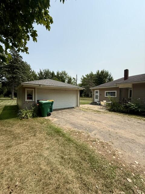 Residential in Van Buren Charter Township 4