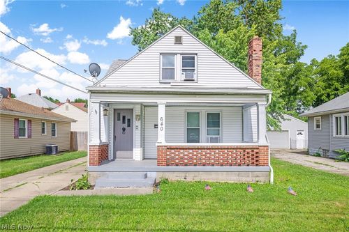 640 Seiberling St, Akron, OH, 44306-3348 | Card Image