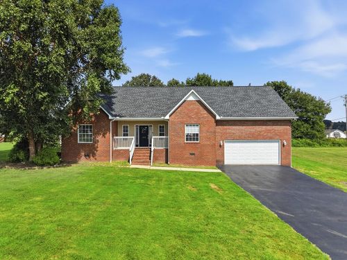 105 Prosperity Dr, Baxter, TN, 38544-3622 | Card Image