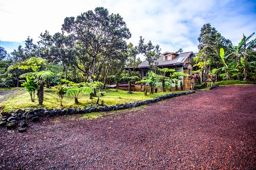 11-3884 Nahelenani, VOLCANO, HI, 96785-8901 | Card Image