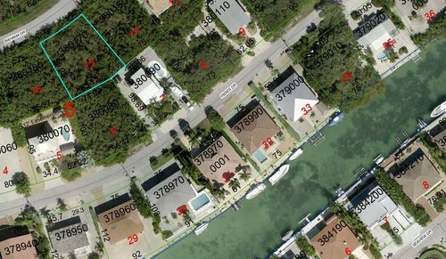 138 S Bahama Drive, Duck Key, FL, 33050 | Card Image