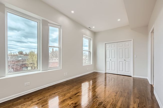 Primary Bedroom from Hallway | Image 16