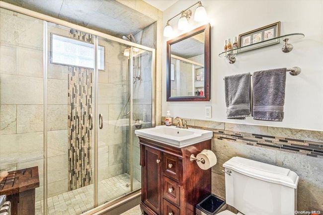 Full Bathroom - First Floor | Image 6