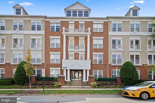 203-1002 Elmcroft Blvd, ROCKVILLE, MD, 20850-6657 | Card Image