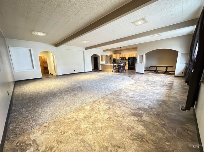 732 W Walnut St, Home with 7 bedrooms, 4 bathrooms and 6 parking in Genesee ID | Image 7