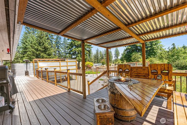 20311 Orting Kapowsin Hwy E, House other with 3 bedrooms, 3 bathrooms and 3 parking in Graham WA | Image 29
